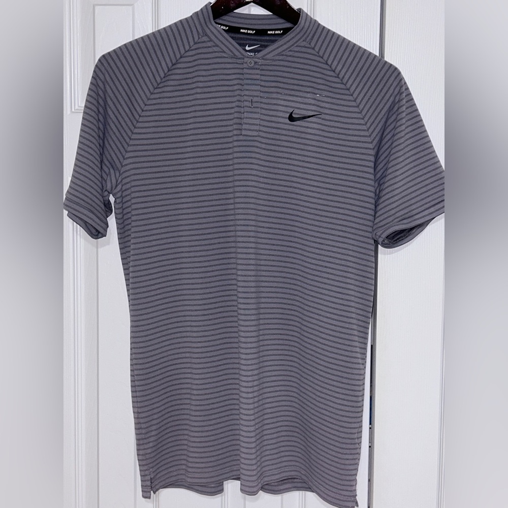 TW Nike zonal cooling mock polo Men’s Medium